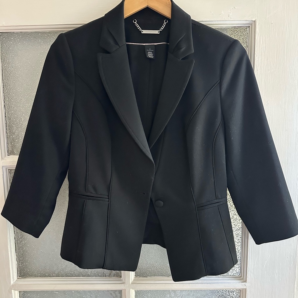 White | Black - Women’s Black Blazer